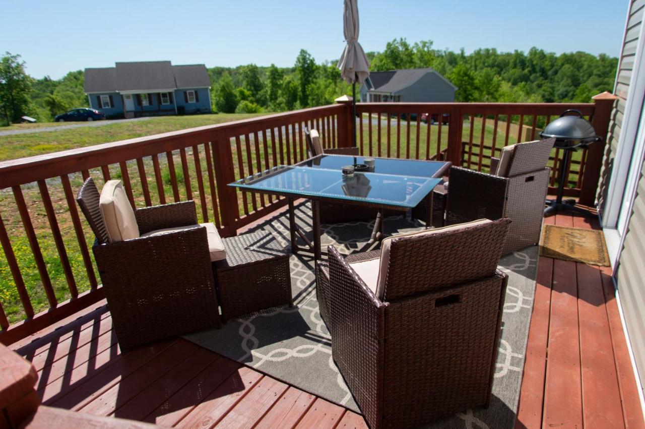 Great Little Guest Suite With Private Entry & Deck! Pet Friendly & 30 Mins To Nashville! Ashland City Exterior foto